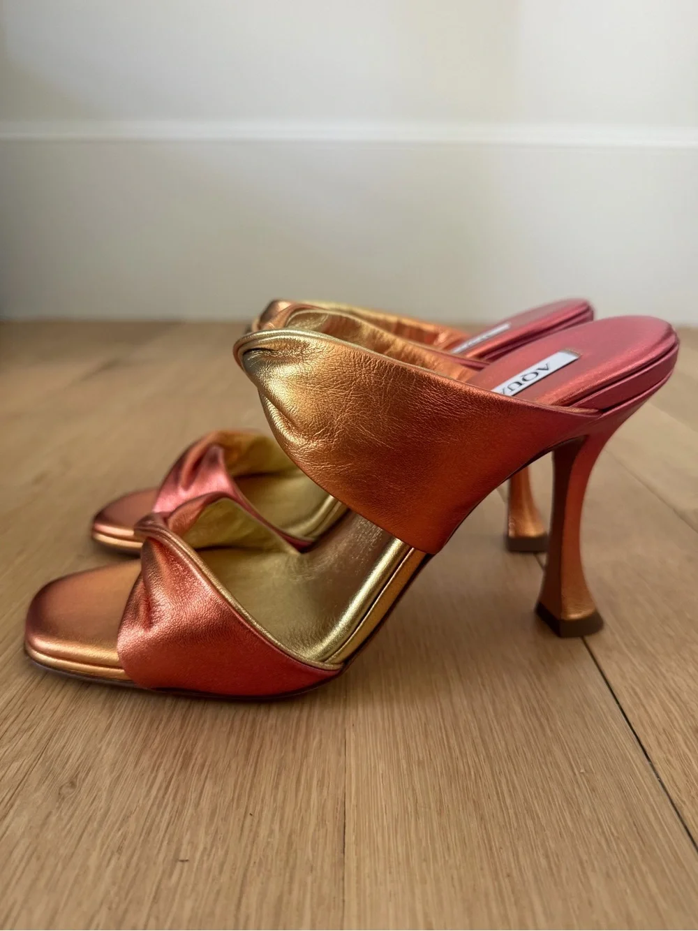 NEW Aquazzura Gold-Pink Metallic Knot Sandals Size 38 - Picture 4 of 6